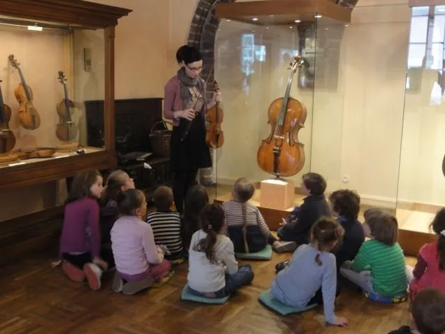 Lekcja w Muzeum Instrumentów Muzycznych