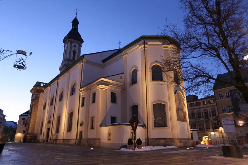 Kościół parafialny św Oswalda w Traunstein