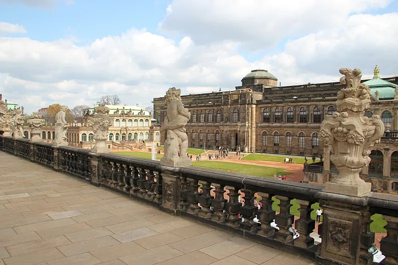 Zespół muzealny w Dreźnie - Zwinger