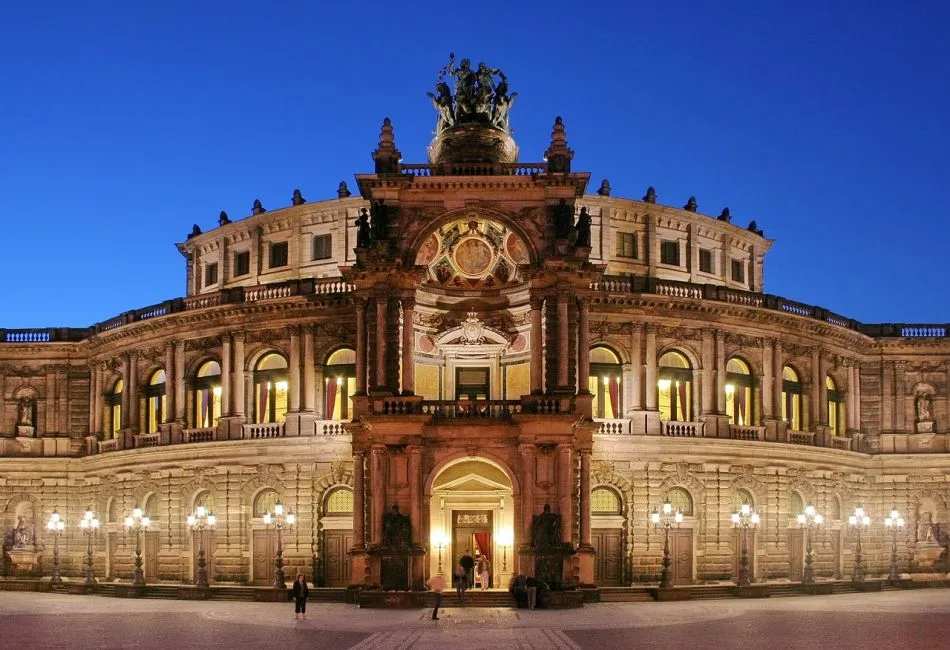 Opera Sempera